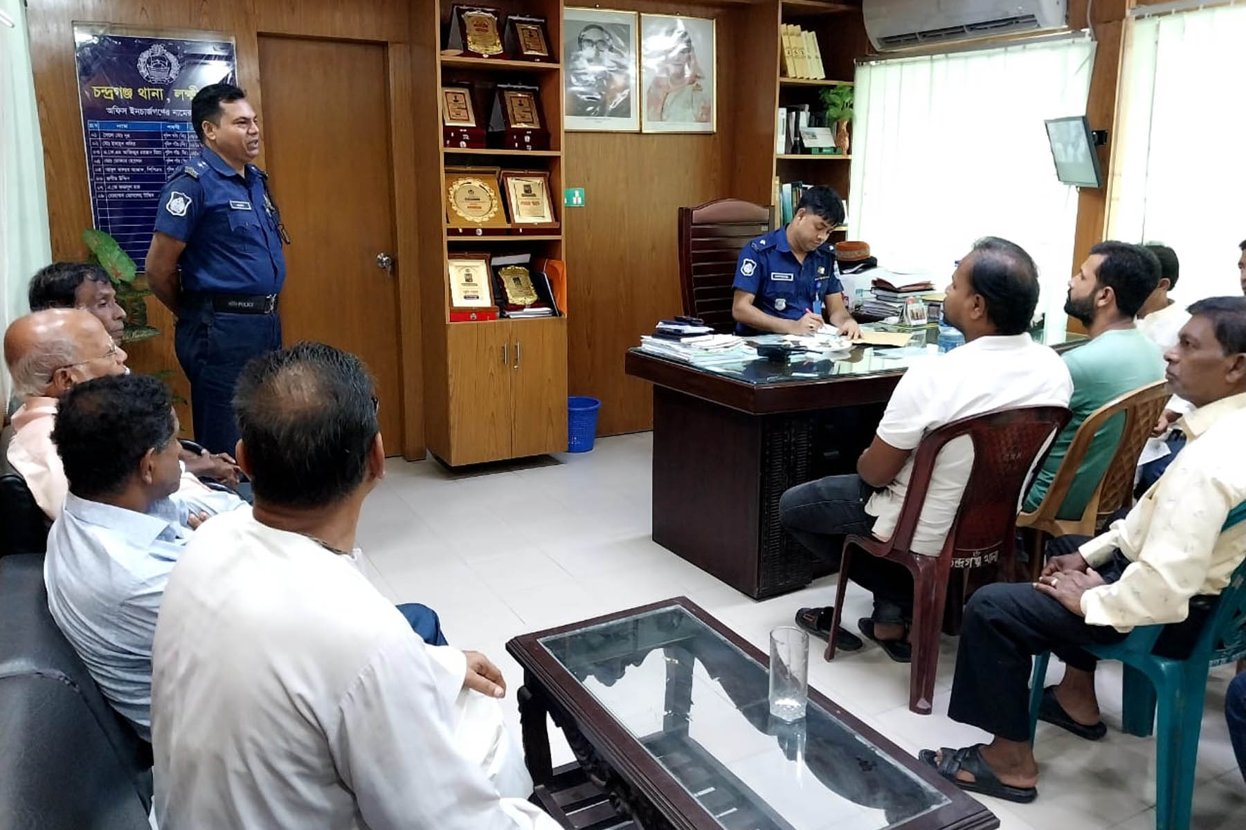 চন্দ্রগঞ্জে শারদীয় দূর্গাপূজা উপলক্ষ্যে আইনশৃঙ্খলা বিষয়ক মতবিনিময়