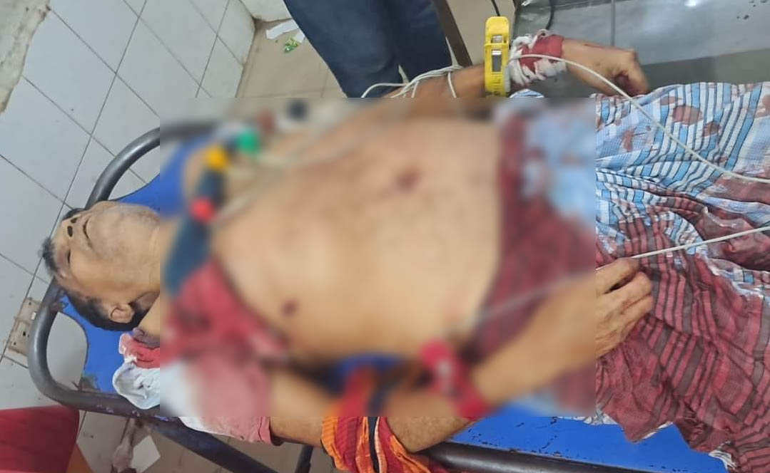 লক্ষ্মীপুরে স্বর্ণ ব্যবসায়ীকে চুরি*কাঘাতে হ*ত্যা
